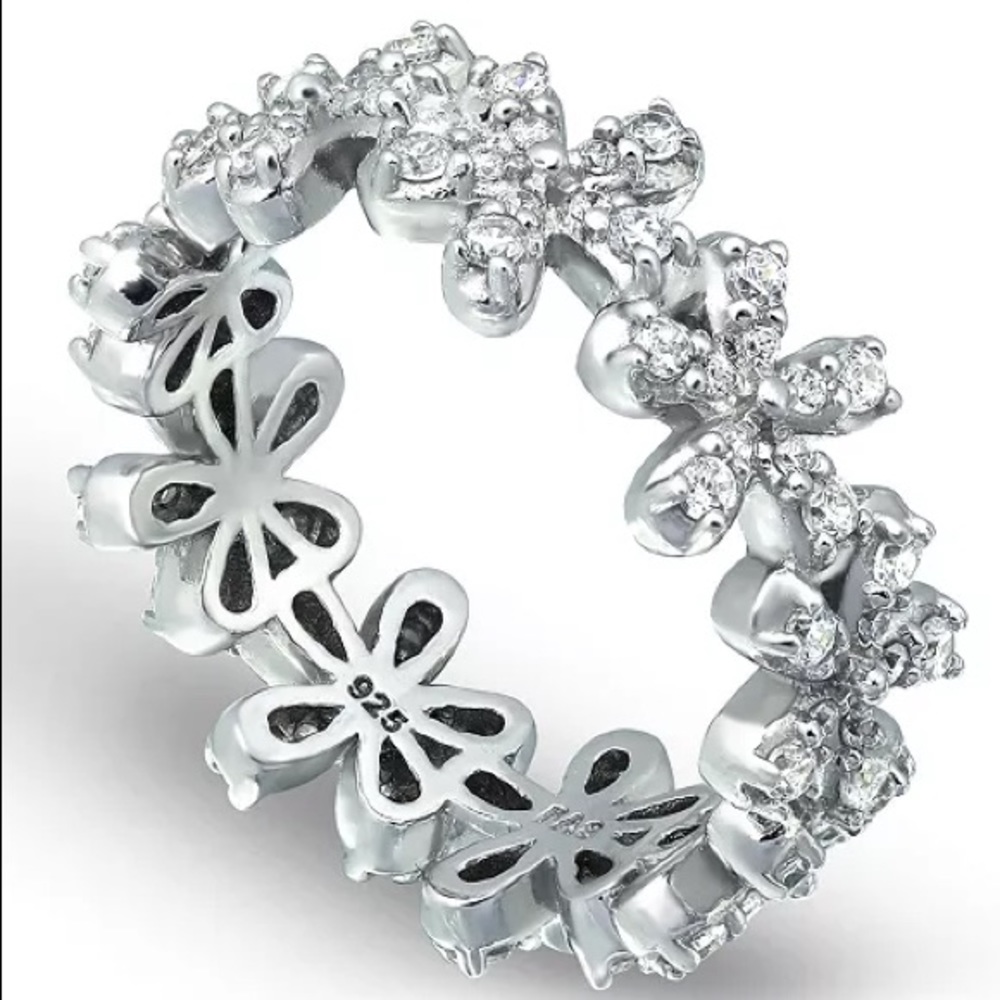 Cubic Zirconia Flower Ring in Fine Silver Plate